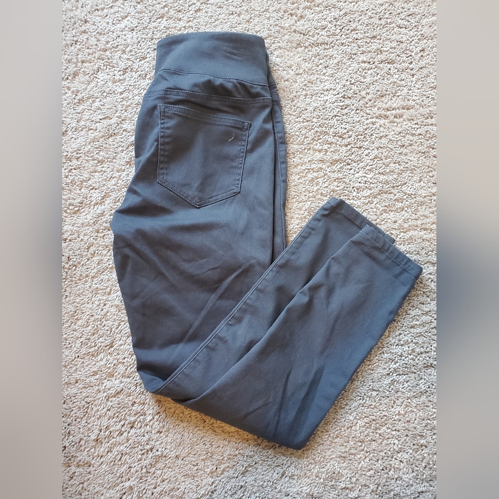 SO (Kohls) grey jeggings size L